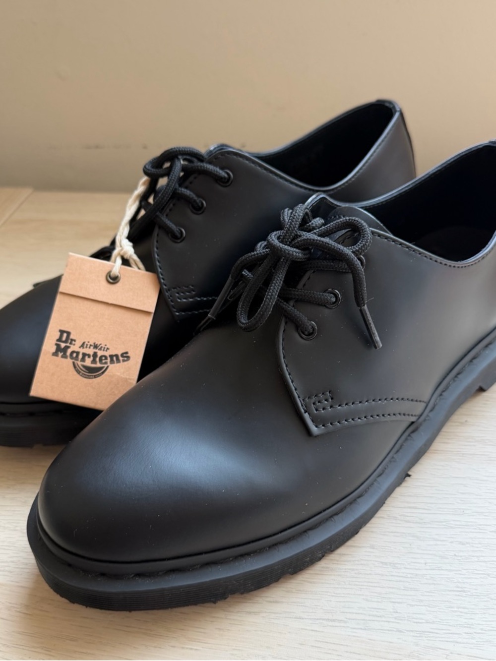 Dr Marten 1461 Mono Smooth Leather Oxfords Black - Men’s US9 women’s US10- NWT
